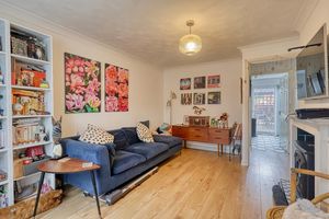 Lounge- click for photo gallery